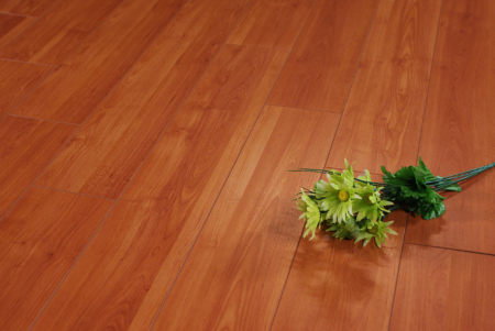 Parkay Classic Cherry laminate flooring 8.3mm