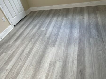 Kromitex Fog Luxury Vinyl Flooring