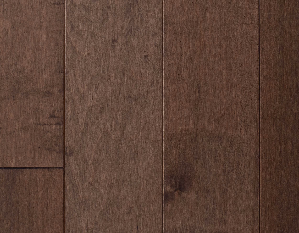 Mullican Muirfield Cappuccino hardwood flooring color and grain