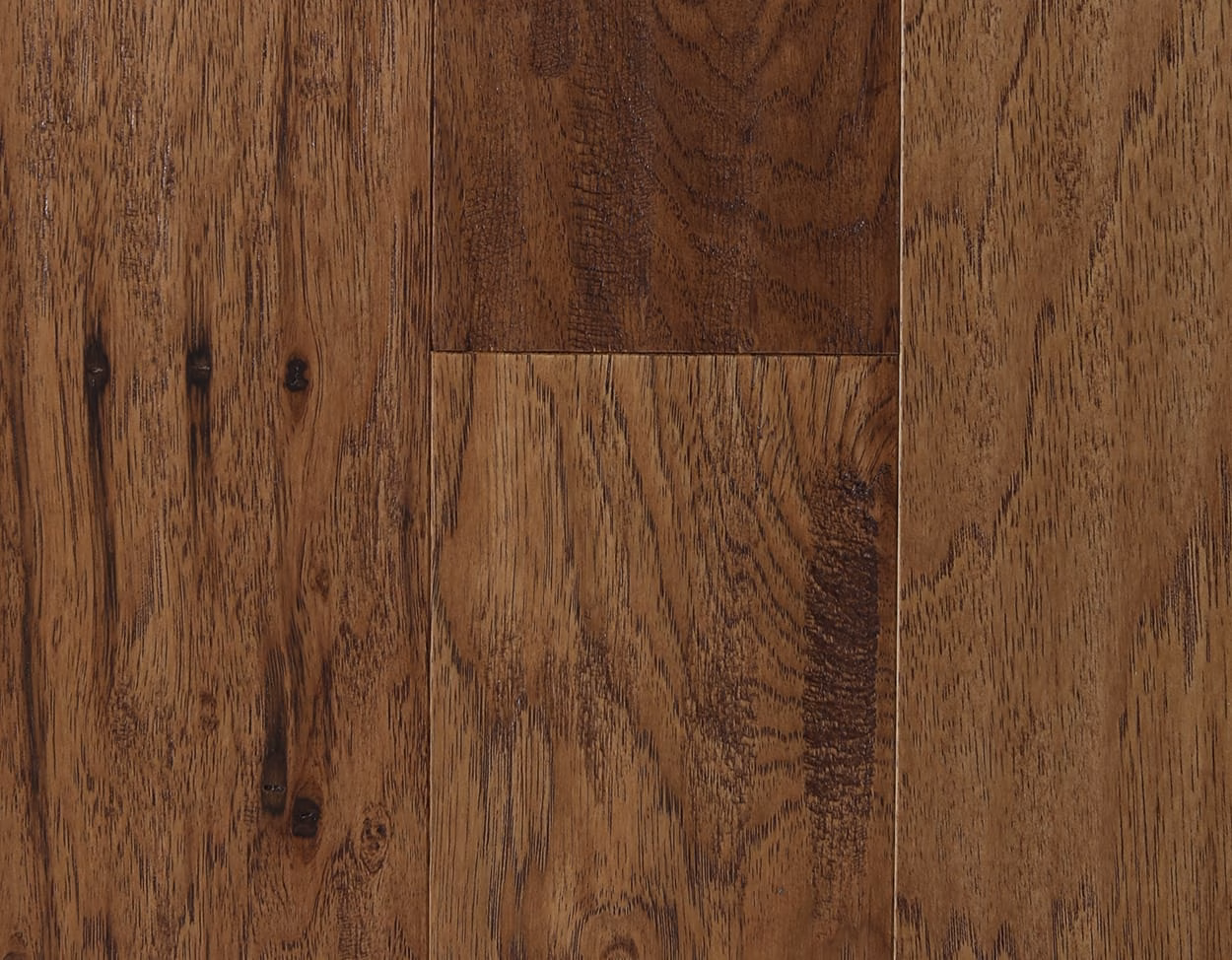 Mullican Lincolnshire Saddle hardwood flooring color and grain