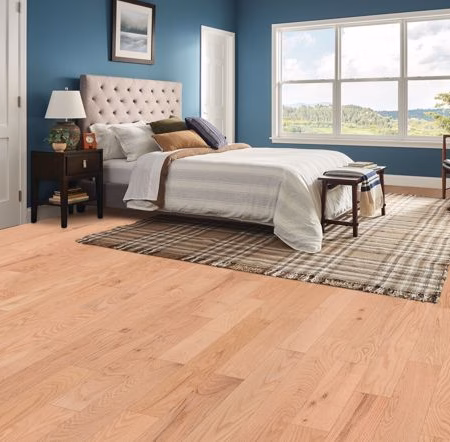 Bruce Dundee Tawny Beach hardwood flooring installed in a room