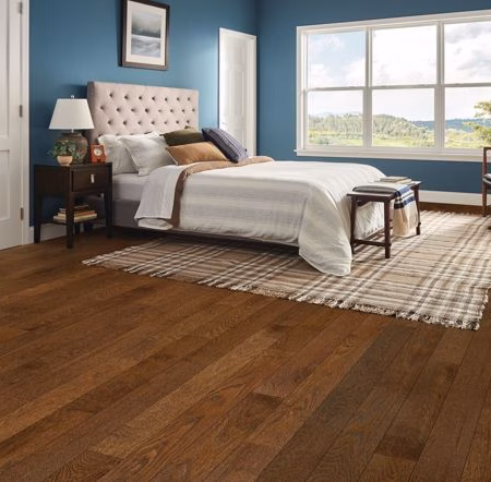 Bruce Dundee Autumn Forest hardwood flooring installed in a room
