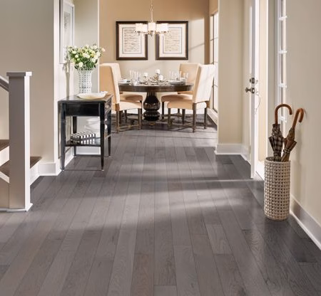 Bruce Dundee Seaside Calm hardwood flooring installed in a room