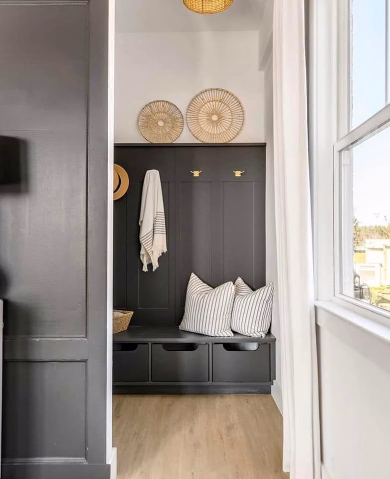 CARAVEL Magellian by Ribadao installed room scene